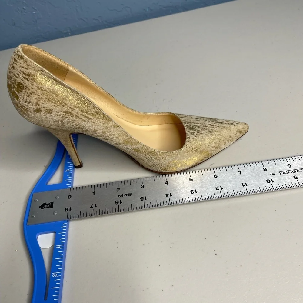 Kate Spade Gold Stiletto textured leather distressed looking size 6.5 Heels